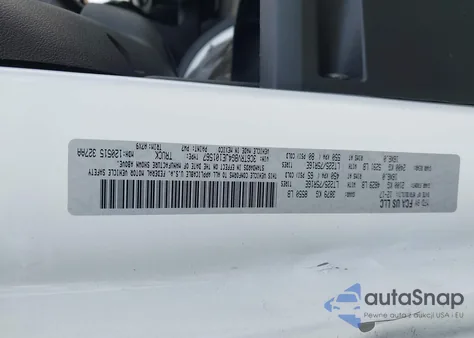 2018 Ram Promaster 1500 High Roof 136 Wb z USA, uszkodzony, nr VIN 3C6TRVBG4JE101567